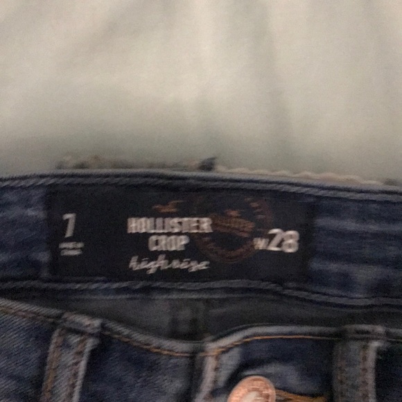 Hollister Crop Lace Jeans 👖💞💝🍂🍁 - Picture 4 of 4